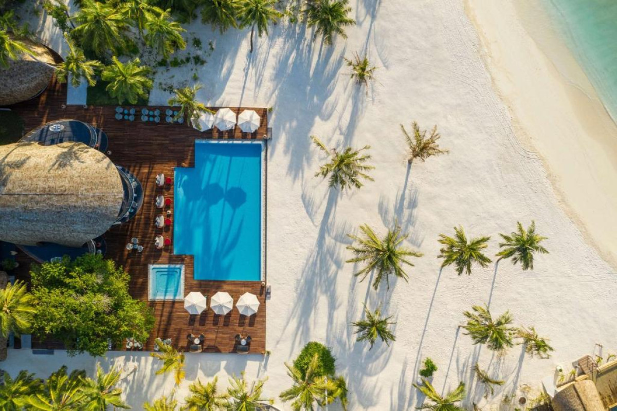 Outrigger Maldives Maafushivaru Resort