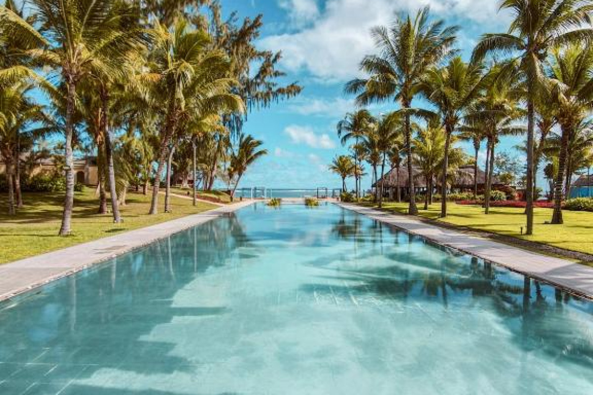 Outrigger Mauritius Beach Resort