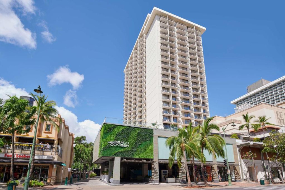 OUTRIGGER Waikiki Beachcomber Hotel