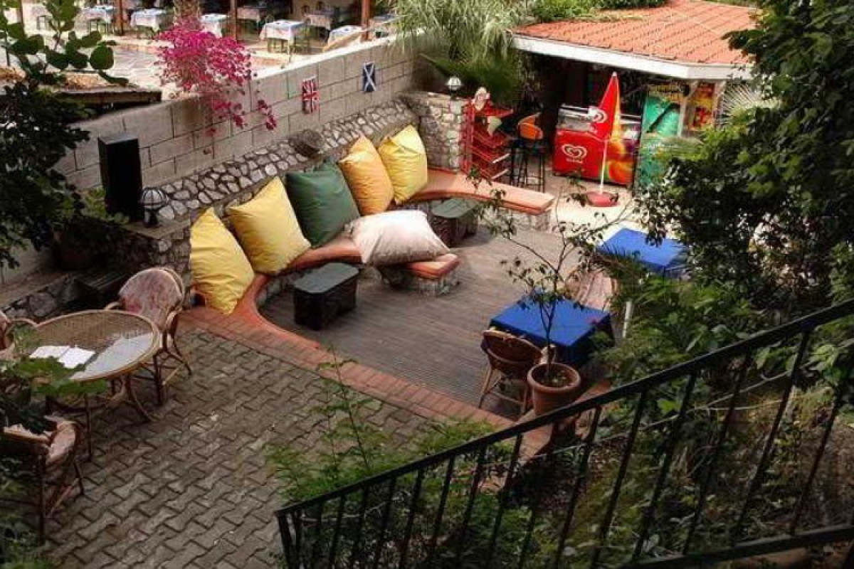 OYLUM GARDEN
