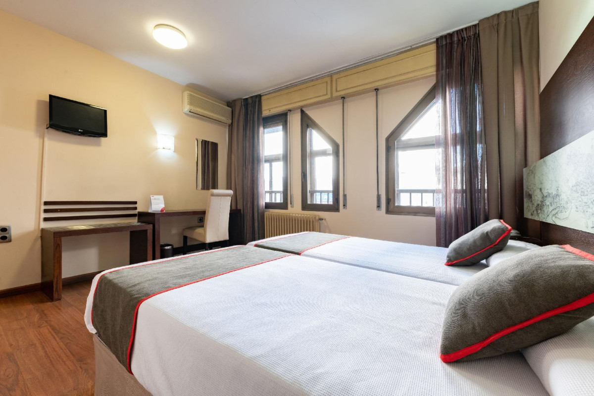 Oyo Hotel Francabel