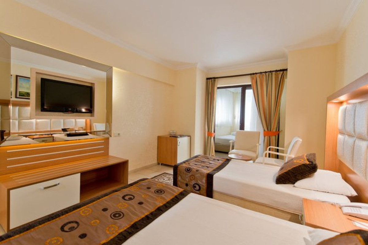 OZ HOTELS INCEKUM BEACH HOTEL