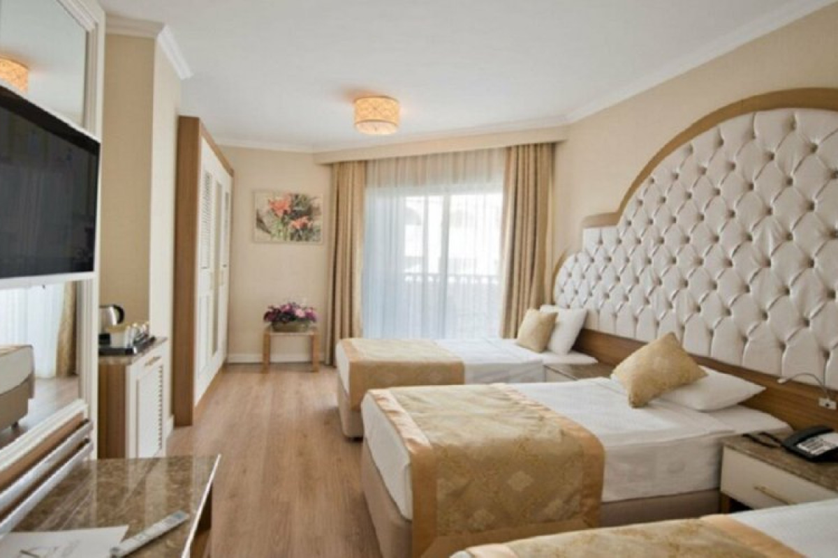 OZ HOTELS SIDE PREMIUM HOTEL