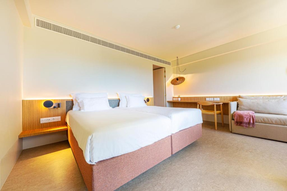 OZADI Altura Beach Resort