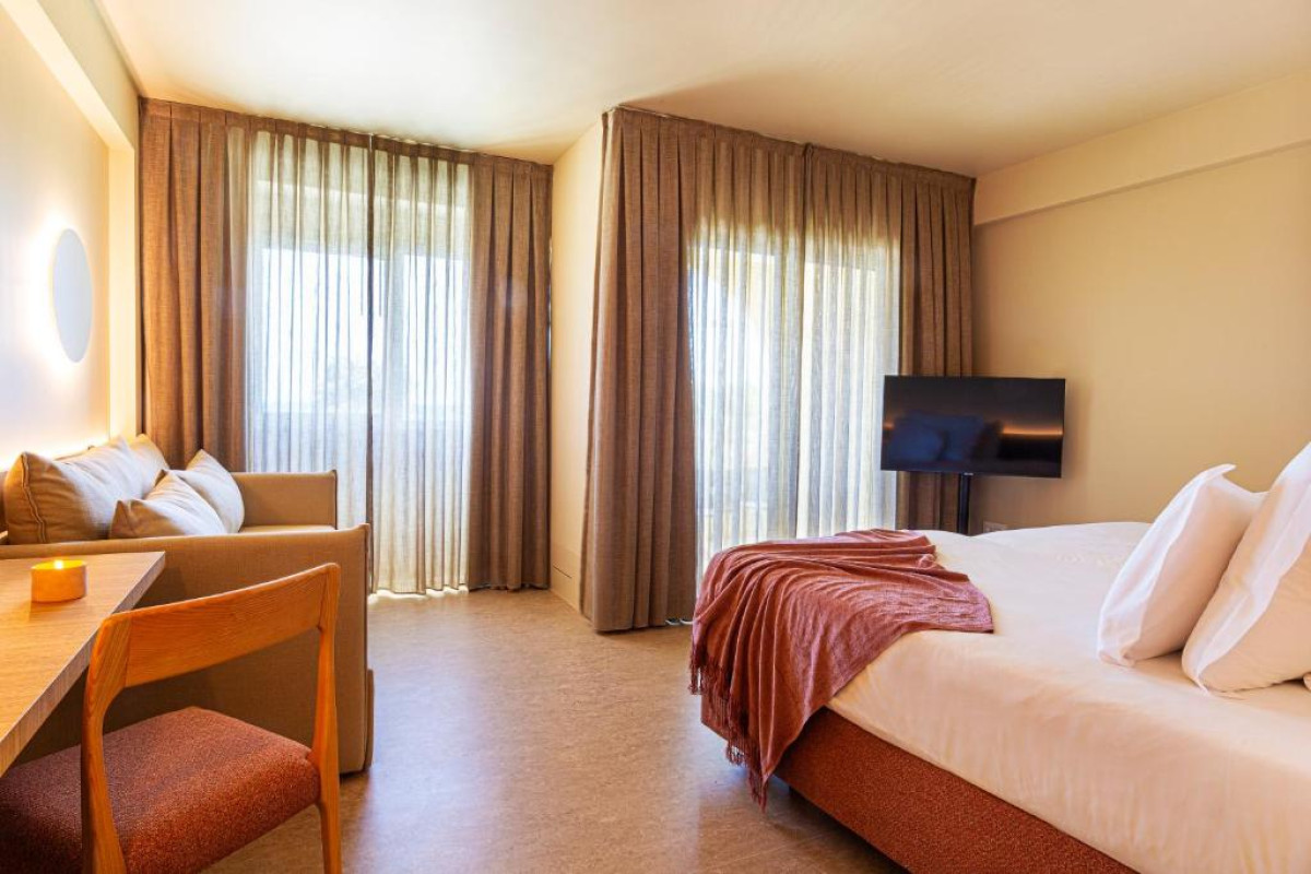 OZADI Altura Beach Resort