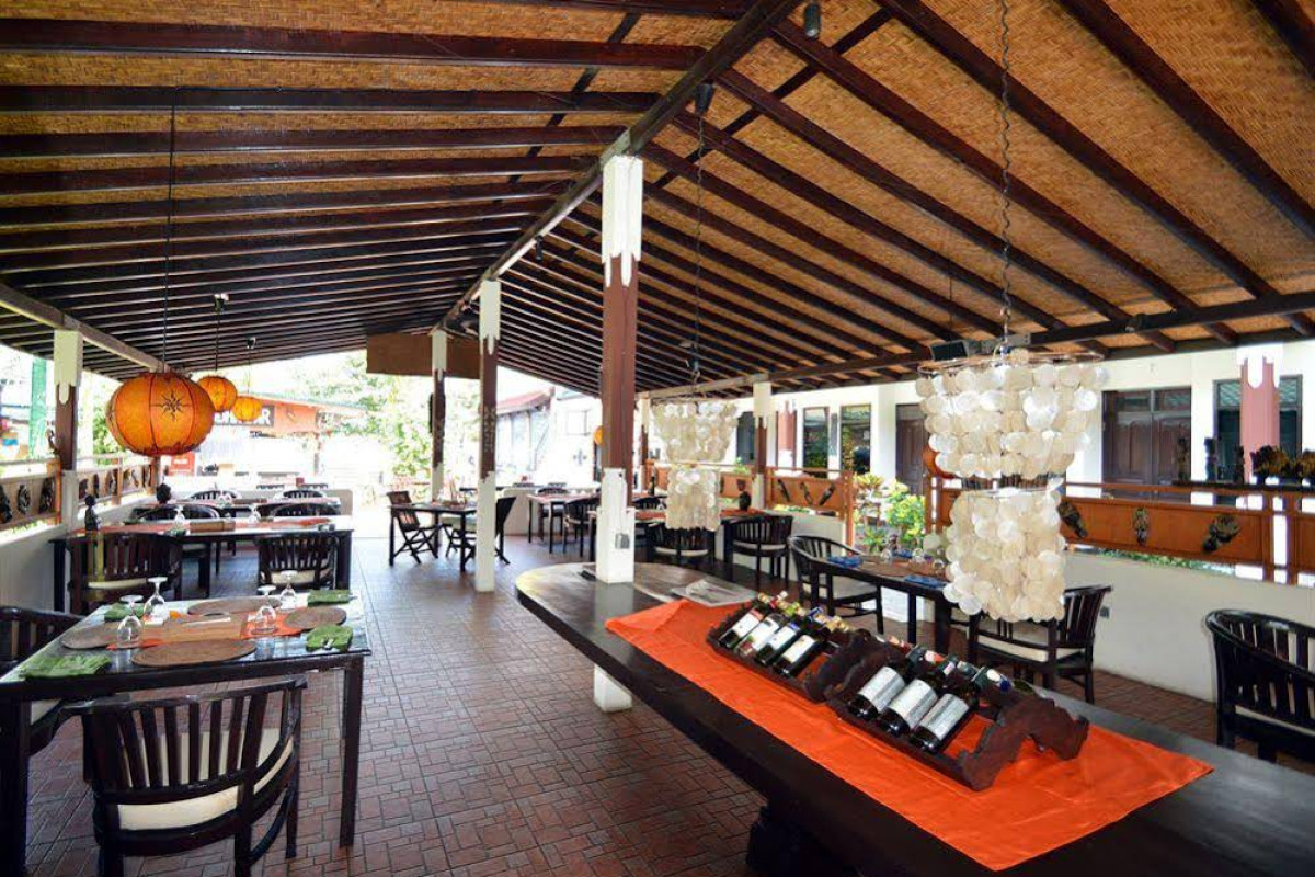 Padang Bai Beach Bungalows Resort