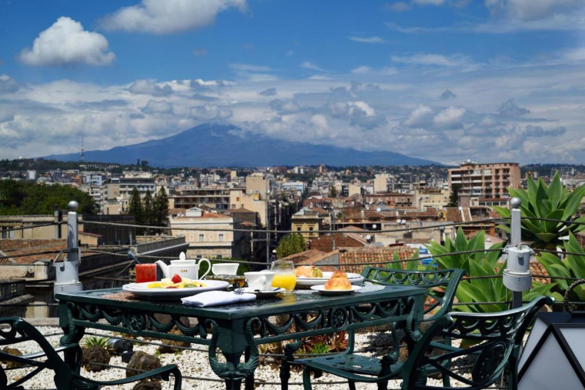 Palace Catania | UNA Esperienze