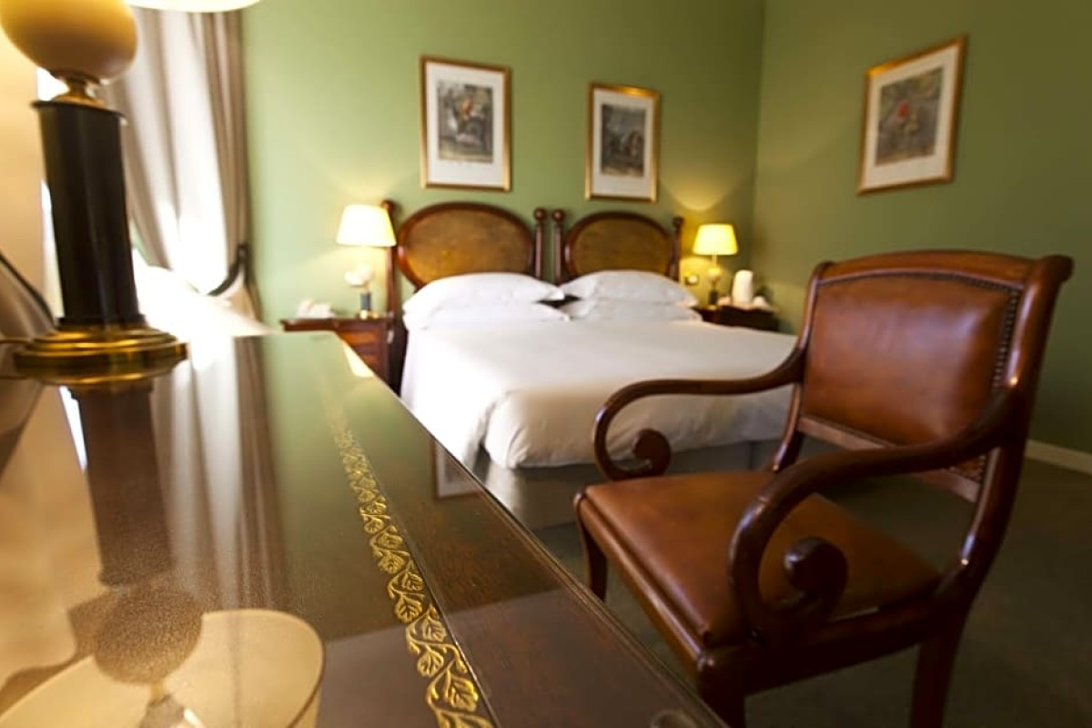 HOTEL PALACE