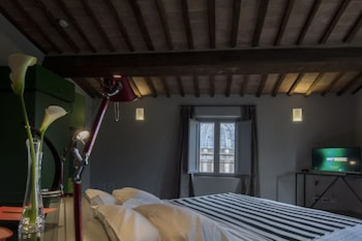 PALAZZETTO ROSSO