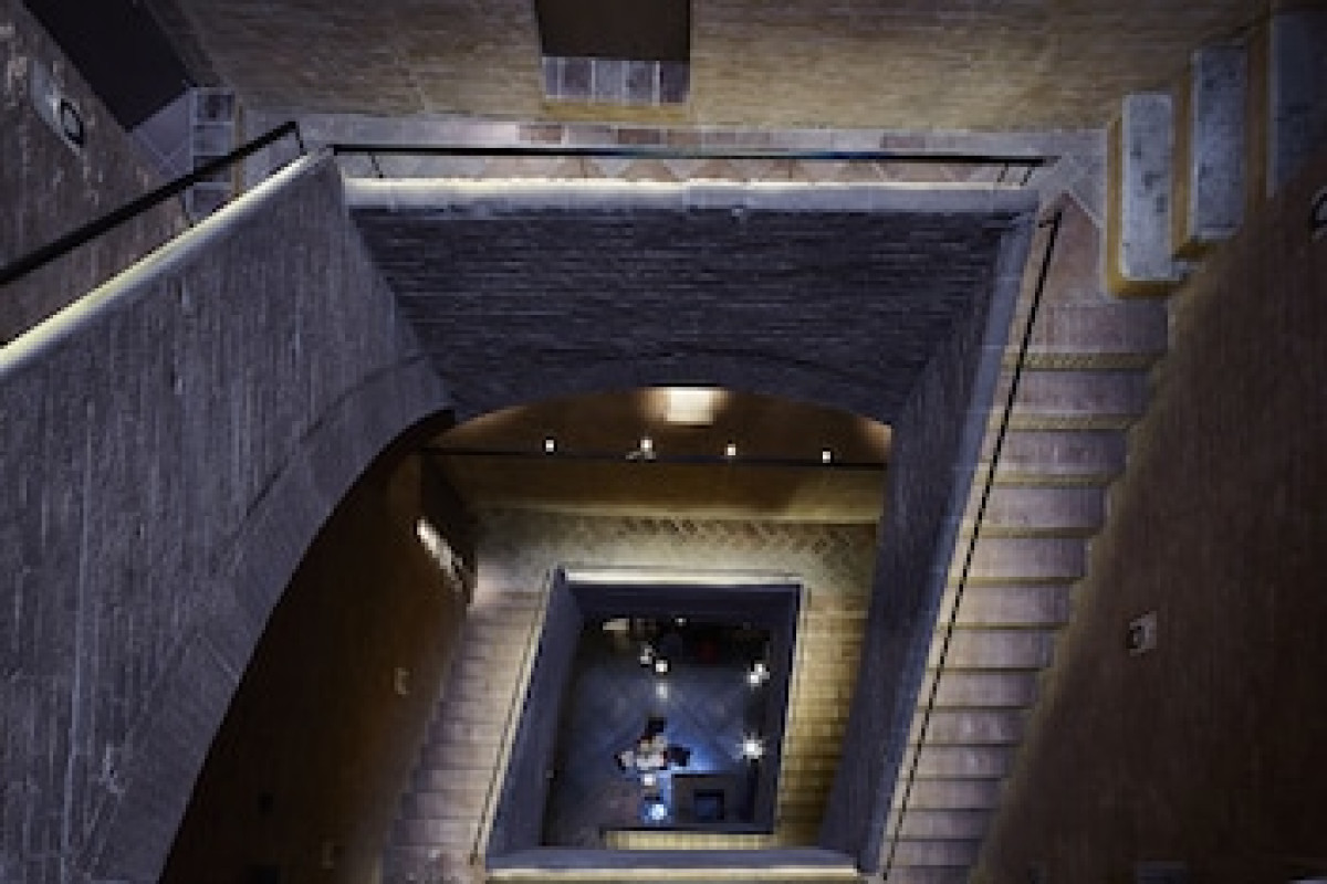 PALAZZETTO ROSSO