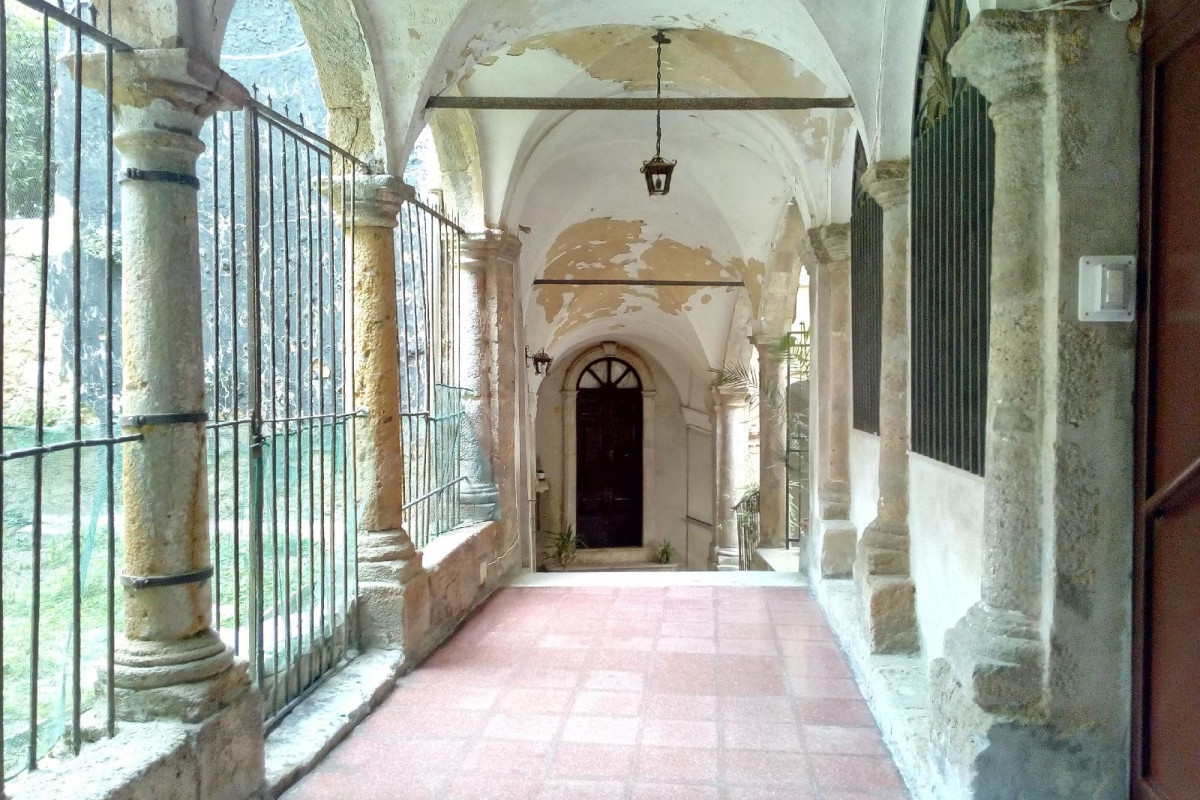 Palazzo Aprile