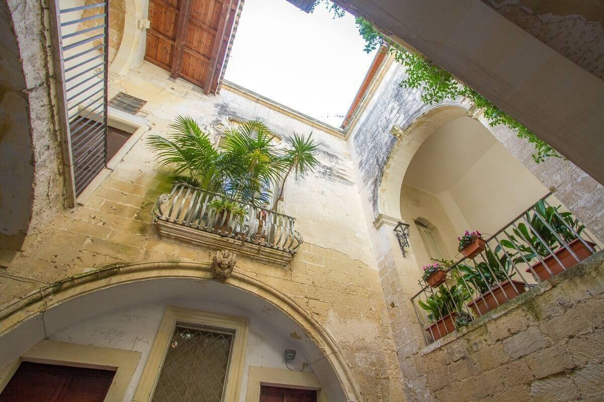 Palazzo Sanseverino
