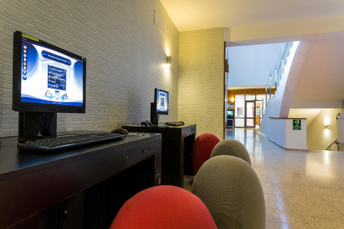 Palladium Hotel Cala Llonga - Adults Only