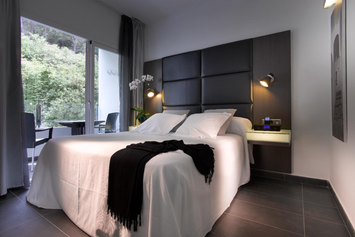 Palladium Hotel Cala Llonga - Adults Only