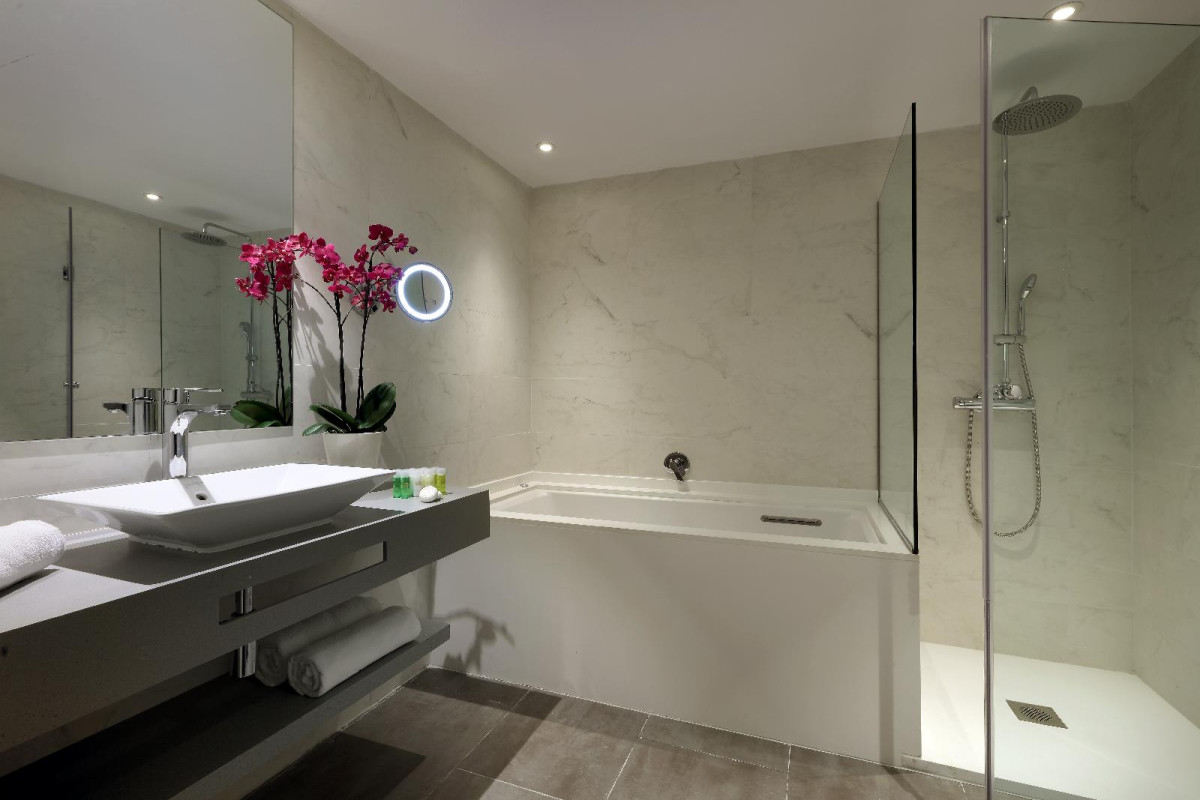 Palladium Hotel Cala Llonga - Adults Only