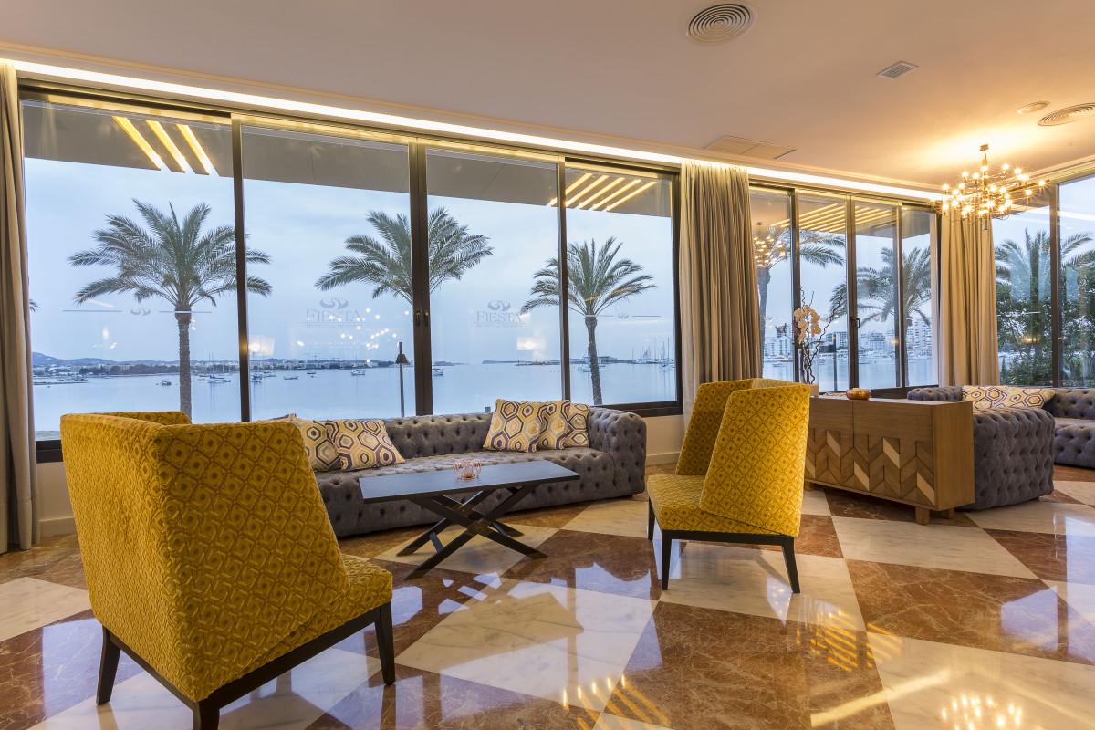 Only YOU Hotel Ibiza Palmyra