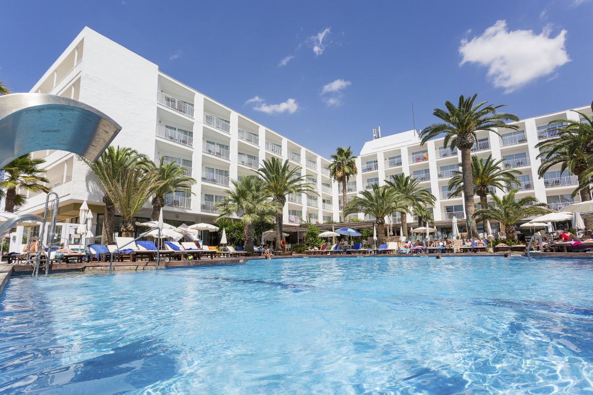 Only YOU Hotel Ibiza Palmyra