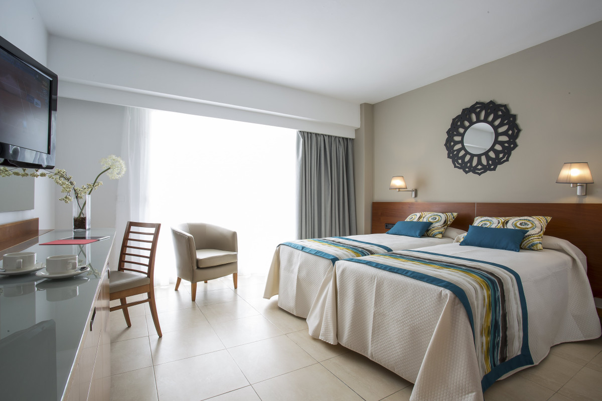 Only YOU Hotel Ibiza Palmyra