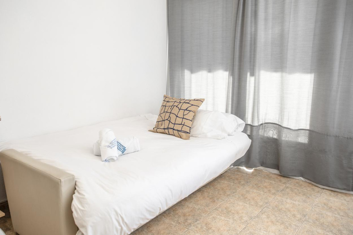 PALM BEACH CLUB APARTMENTS