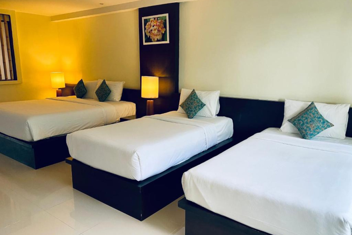 Palm Galleria Resort
