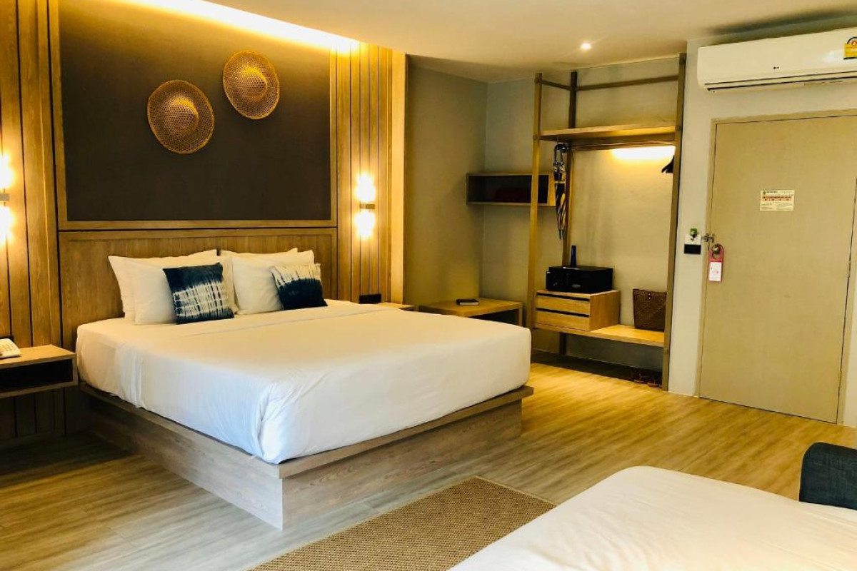Palm Galleria Resort