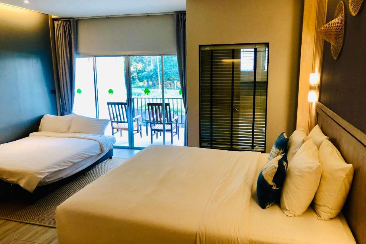 Palm Galleria Resort