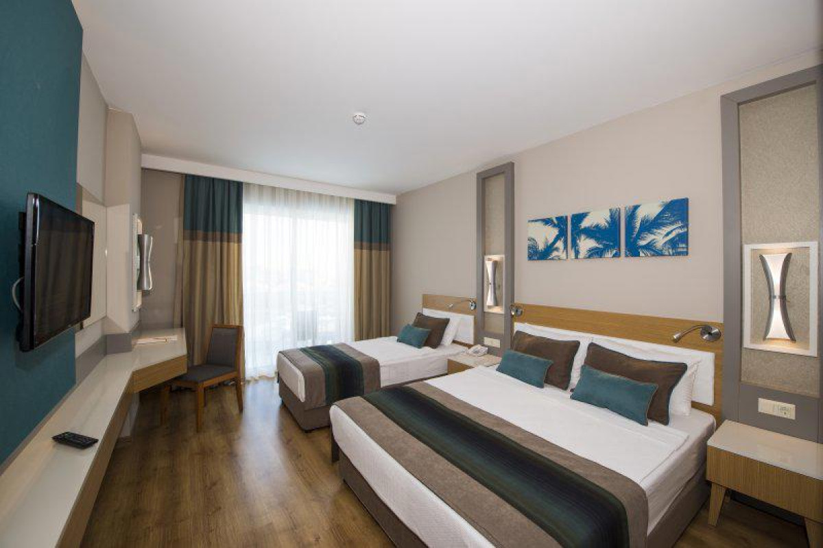 PALM WORLD RESORT  SPA