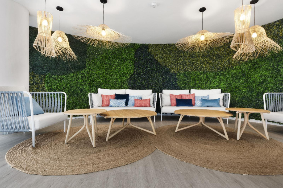 PALMANOVA SUITES BY TRH