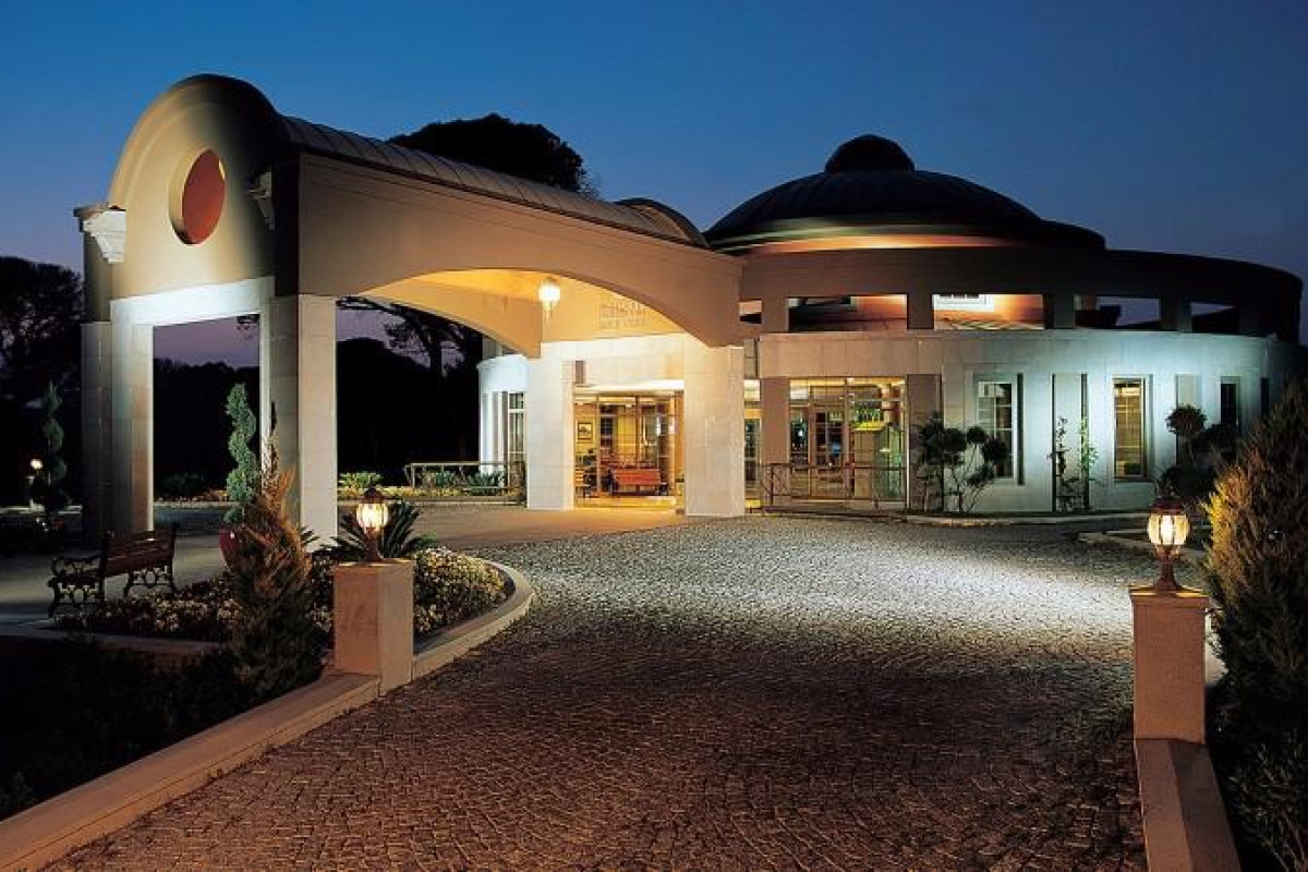 CORNELIA DE LUXE RESORT WINTER