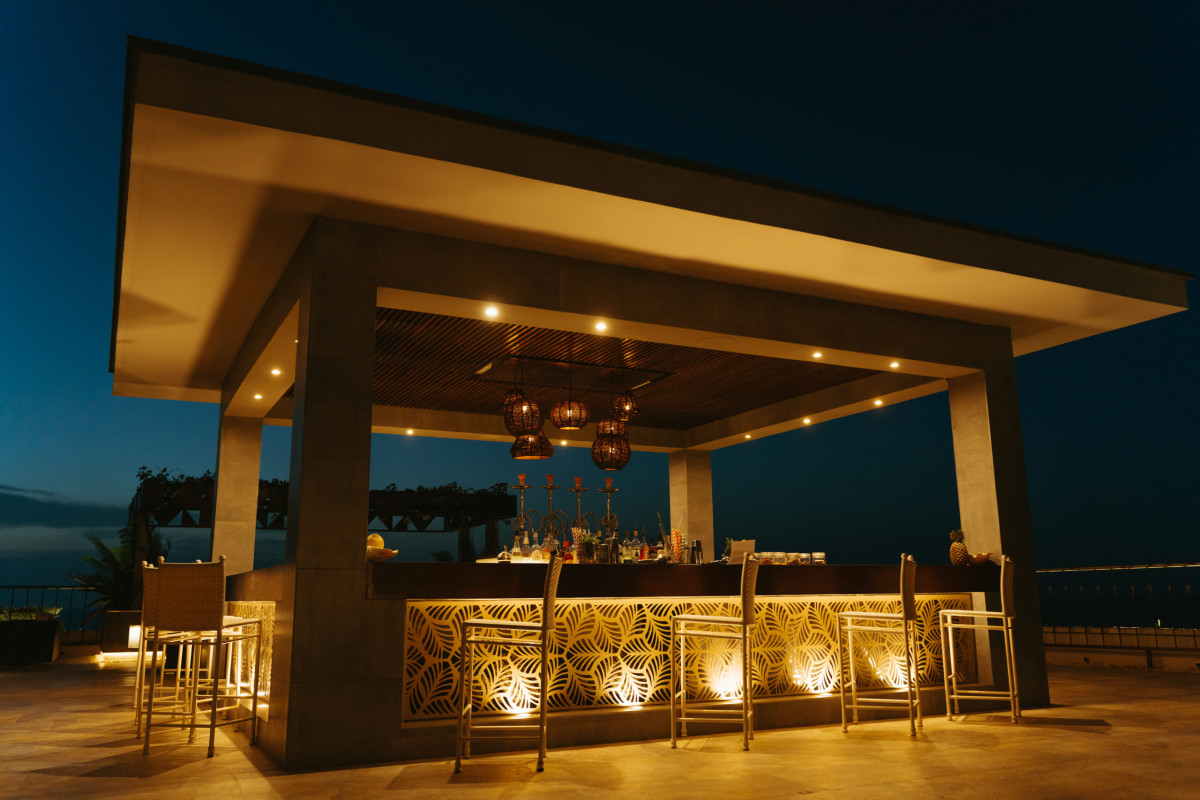 Palumbo Waves Resort