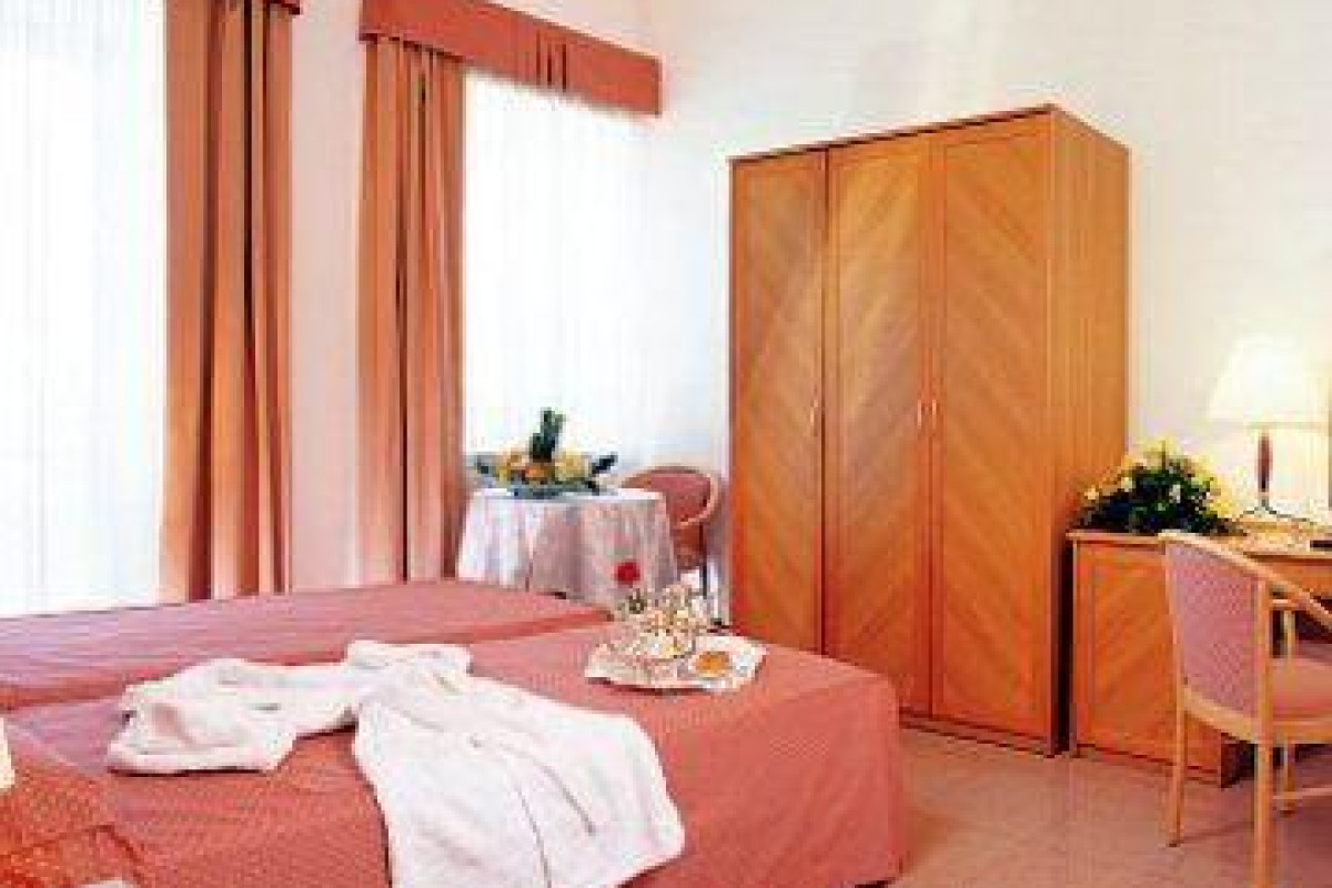 Pamaran Hotel