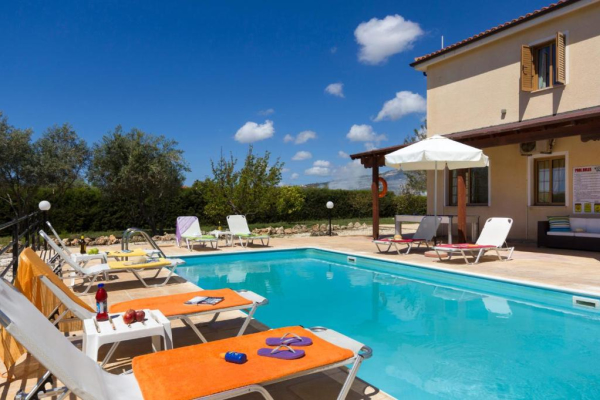Panareti Coral Bay