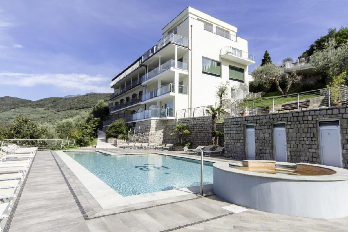 Panoramic Hotel Benacus