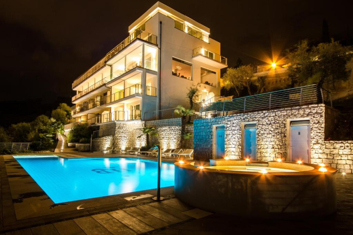 Panoramic Hotel Benacus