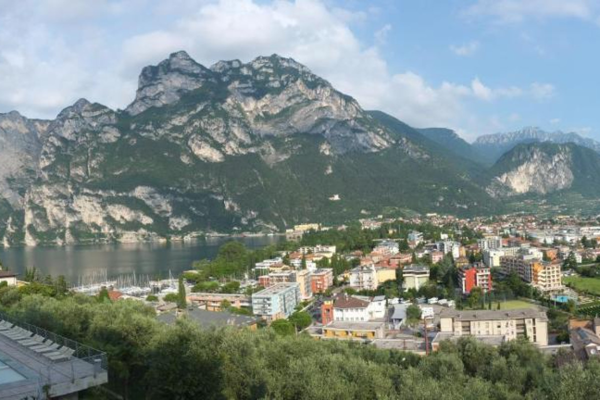 Panoramic Hotel Benacus