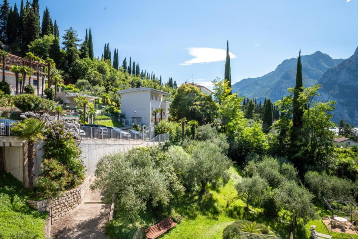 Panoramic Hotel Benacus