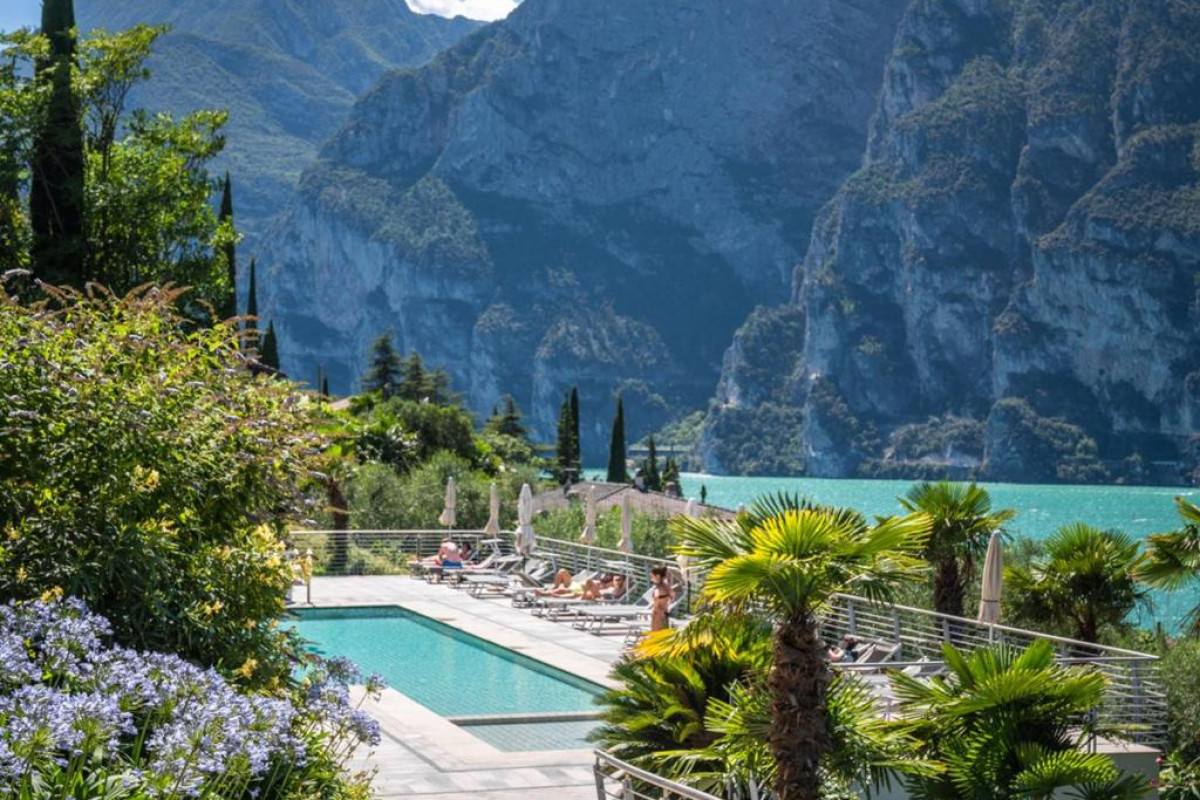 Panoramic Hotel Benacus