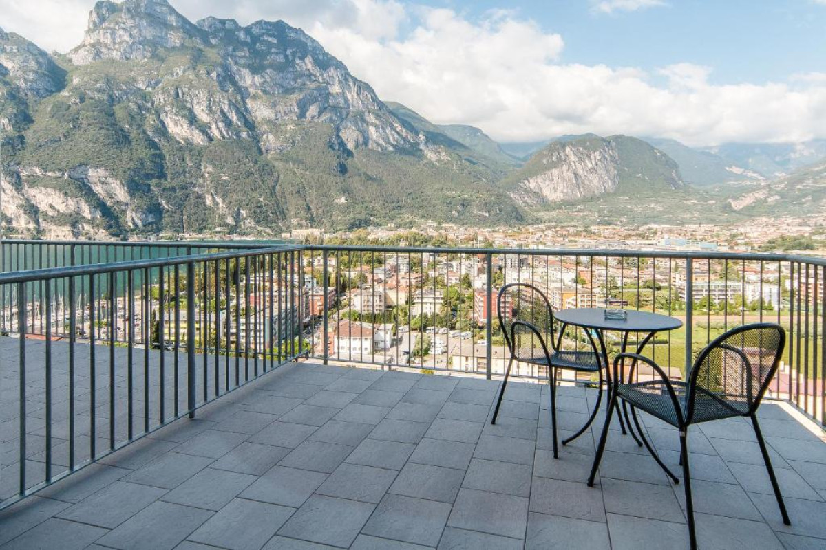 Panoramic Hotel Benacus