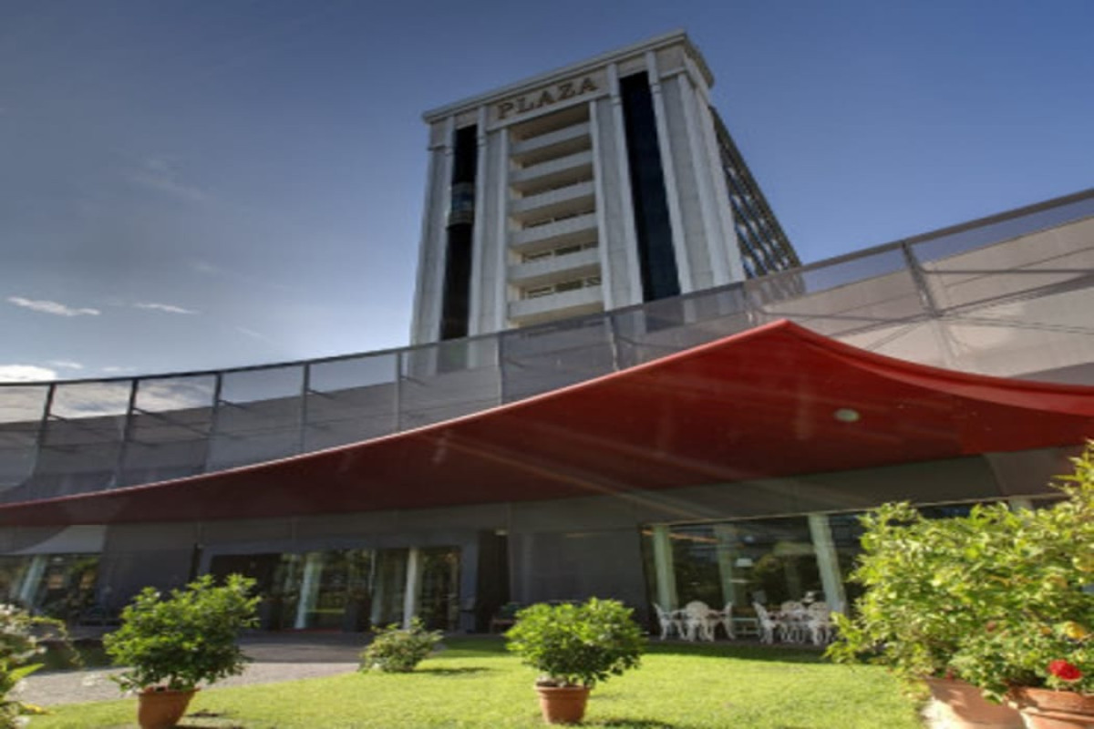 Hotel Panoramic Plaza