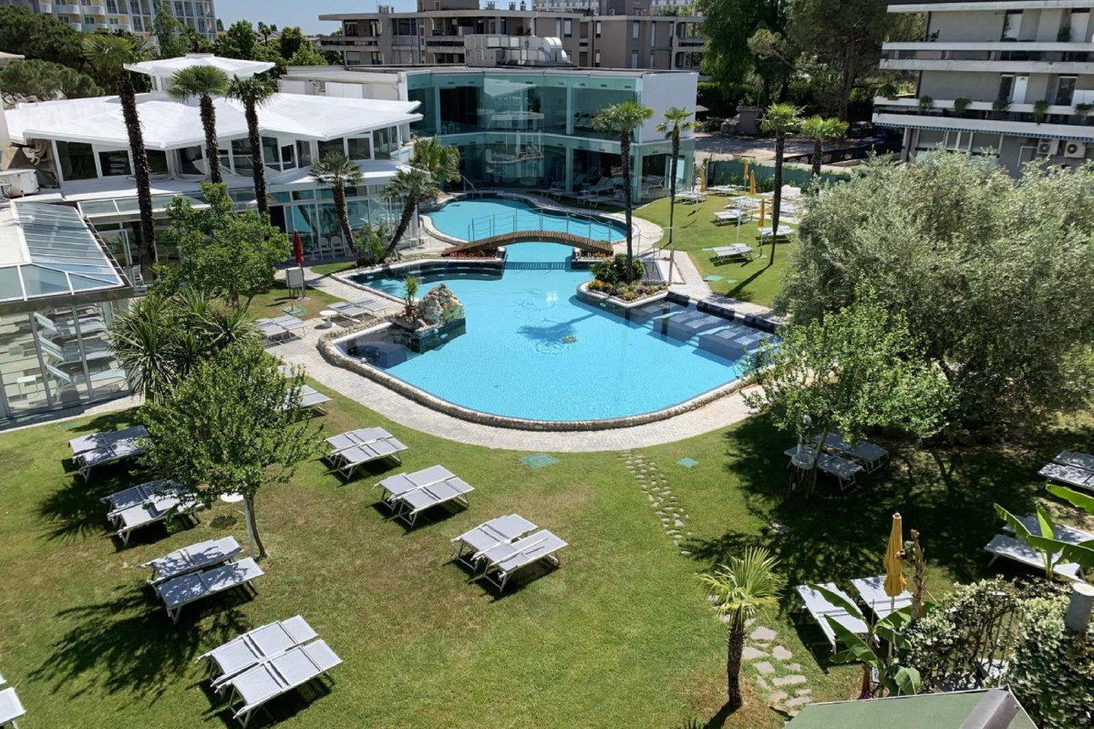 Hotel Panoramic Plaza