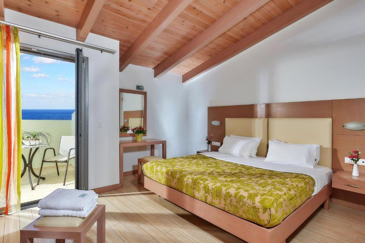 Hotel Panormo Beach