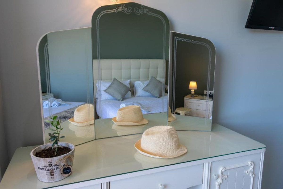 Pantheon Hotel Zante