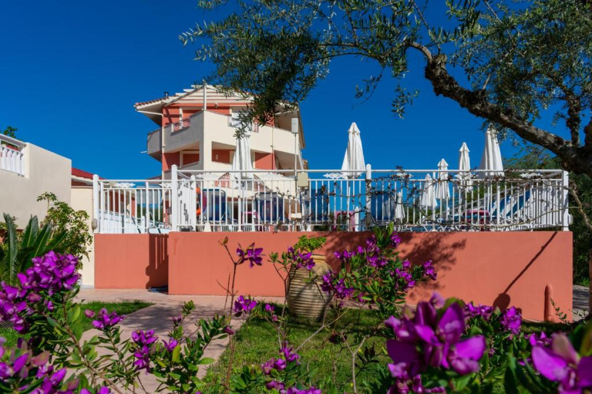 Pantheon Hotel Zante