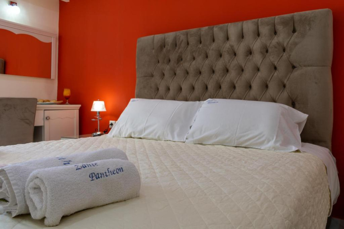 Pantheon Hotel Zante