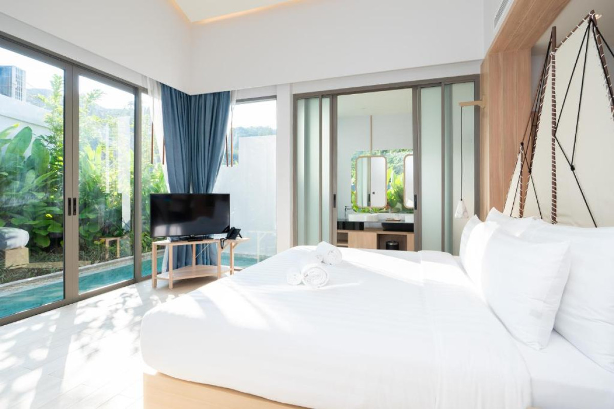Panwaburi Beachfront Resort