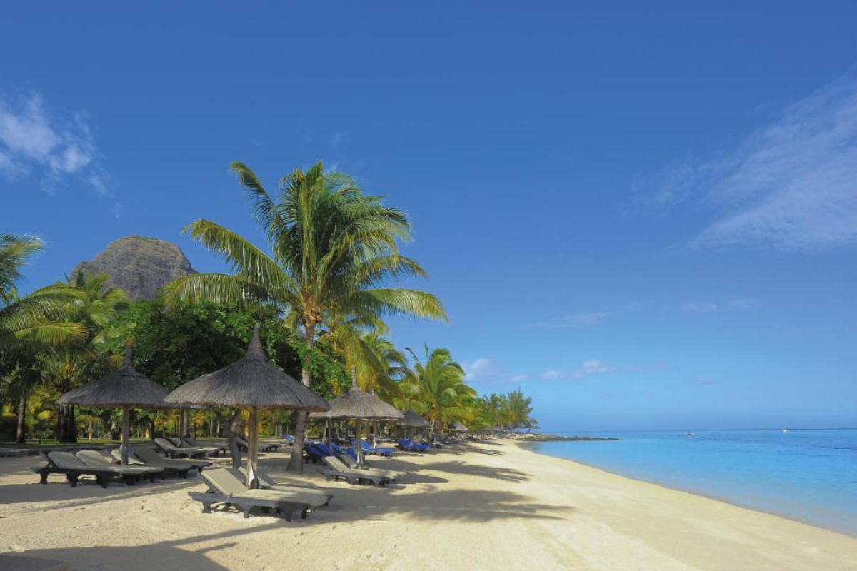 Paradis Beachcomber Golf Resort and Spa