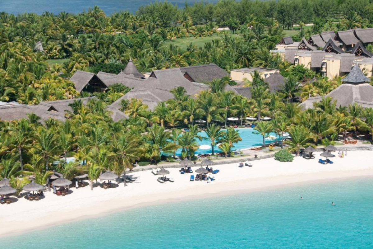 Paradis Beachcomber Golf Resort and Spa