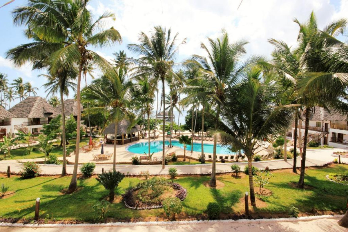Paradise Beach Resort & Spa