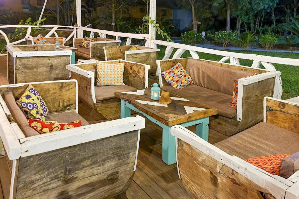 Paradise Beach Resort & Spa