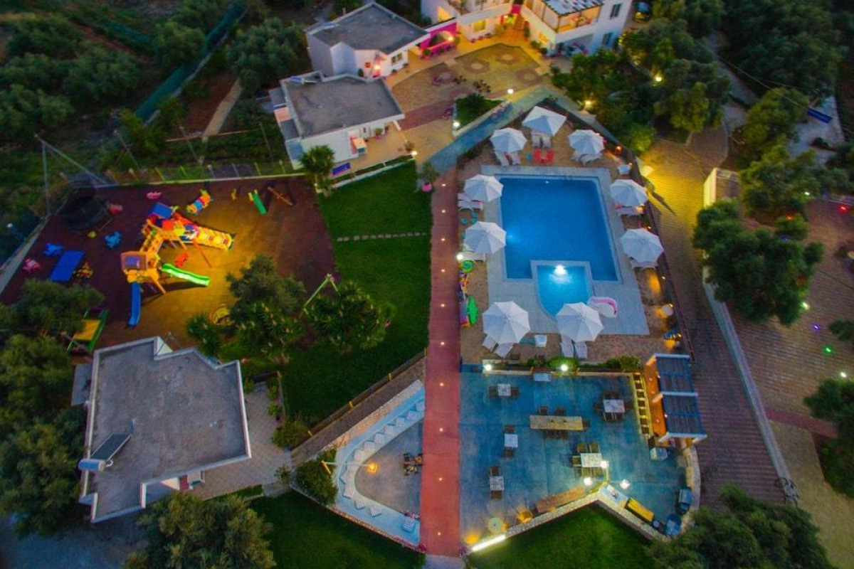 Paradisio Baby And Kinder Hotel